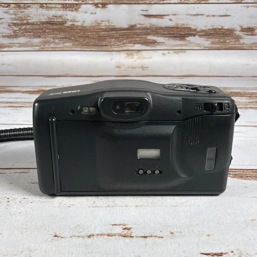 Vintage Chinon Auto 5501 35mm Film Camera Zoom Tested
